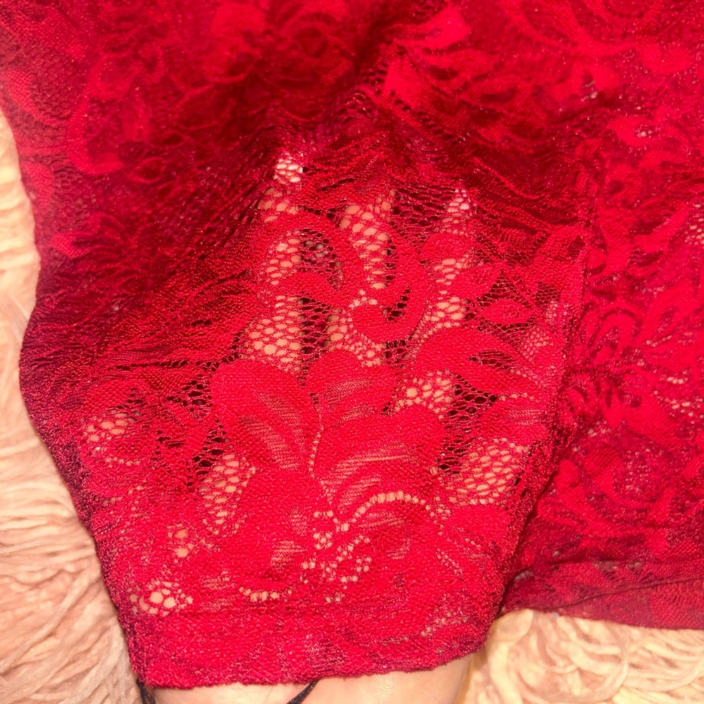Red Lace Off-Shoulder Top - Picture 3 of 7